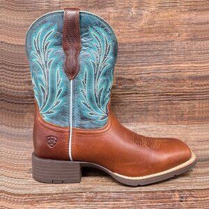 Ariat Women’s Round Up Filly Wide Square Toe Western Boot - Brown - 8.5 C wide